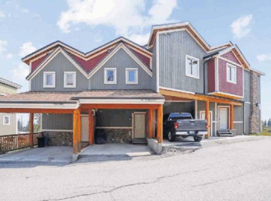 Price below $500,000 helps find a buyer for ski resort townhouse